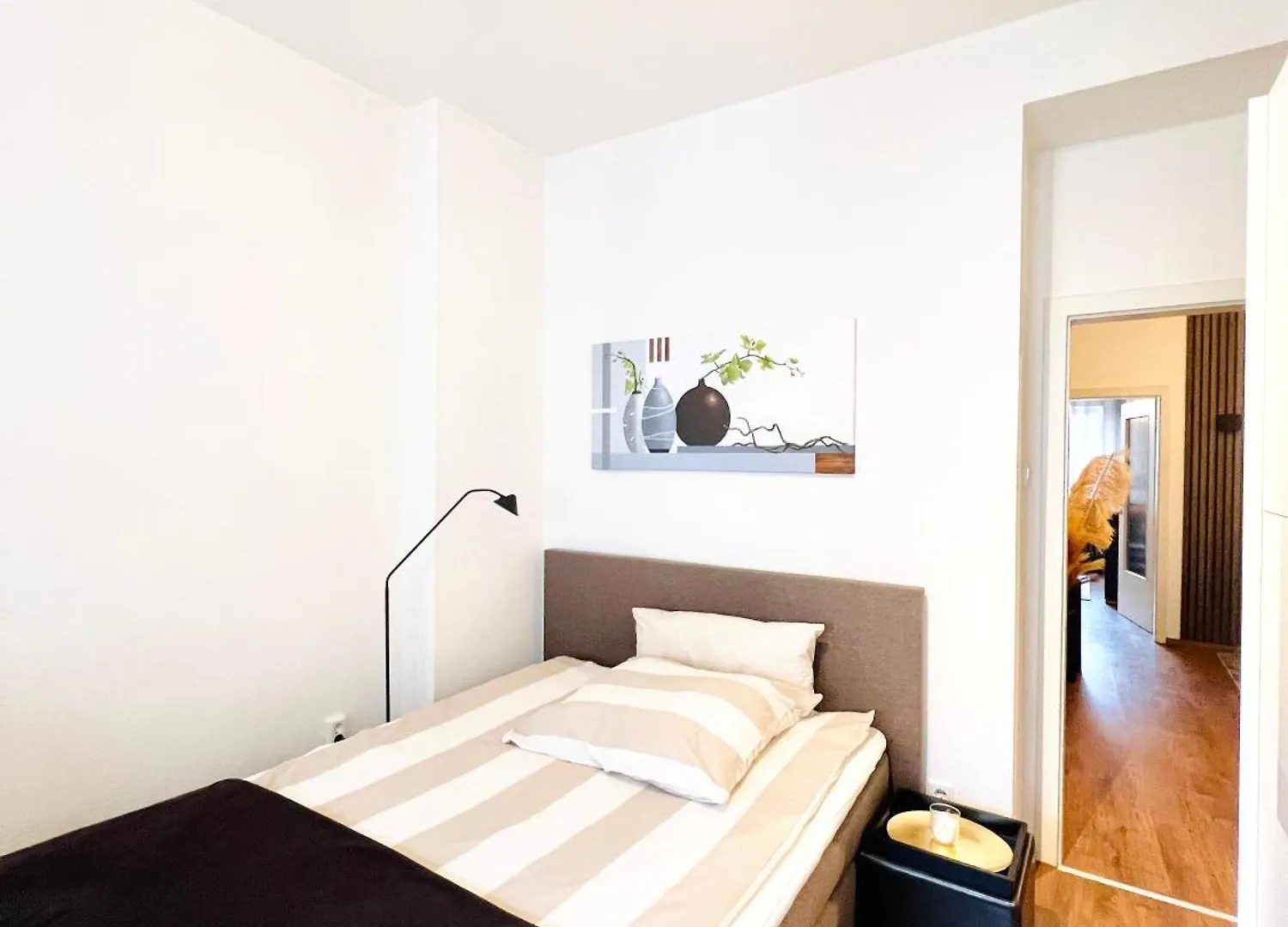 Modernes Apartment In Duesseldorf Germany