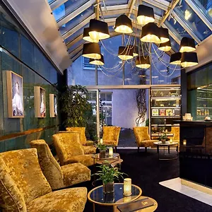 4* Hotel Carls