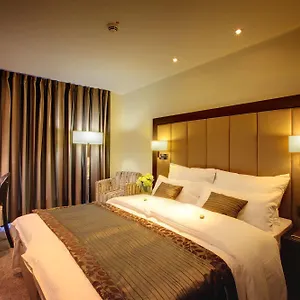 4* Hotel Favor